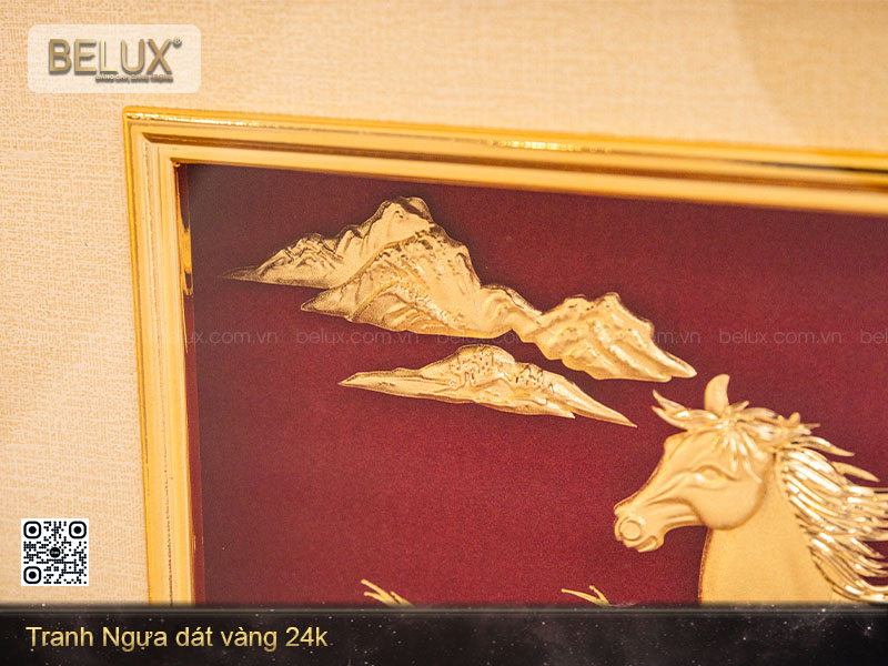 Tranh Ngựa dát vàng 24k (25x30)– Biểu tượng của sức mạnh, thành công và may mắn